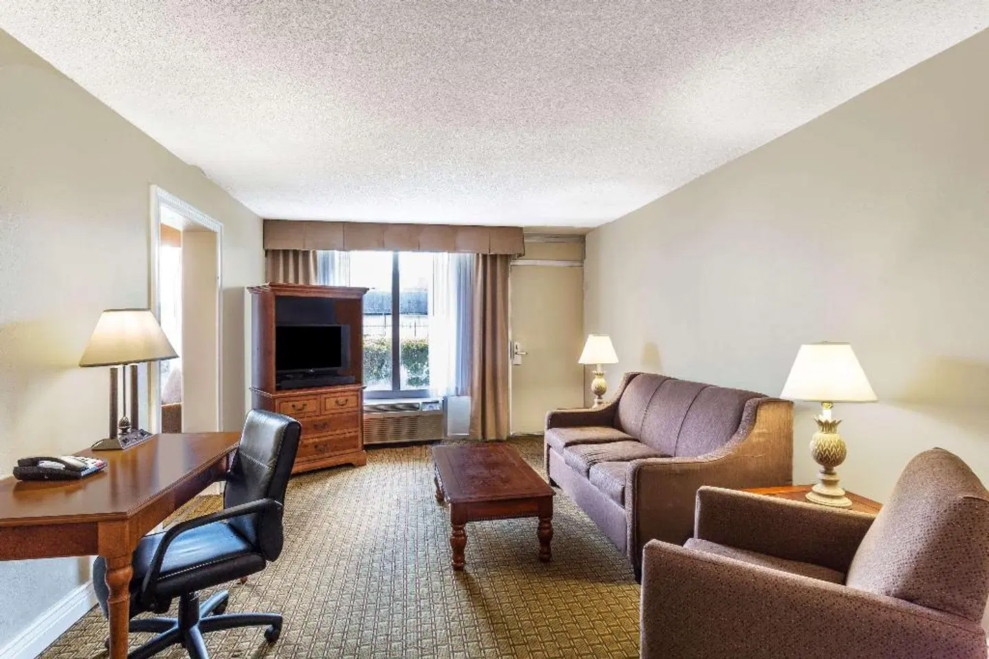 Ramada Inn Houma ROOM_EXAMPLE