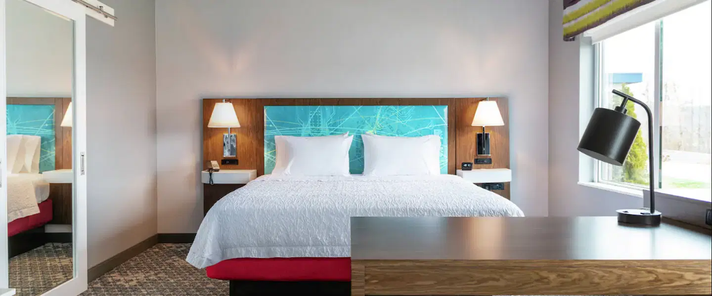 Hampton Inn Redmond Bend Airport ROOM_EXAMPLE