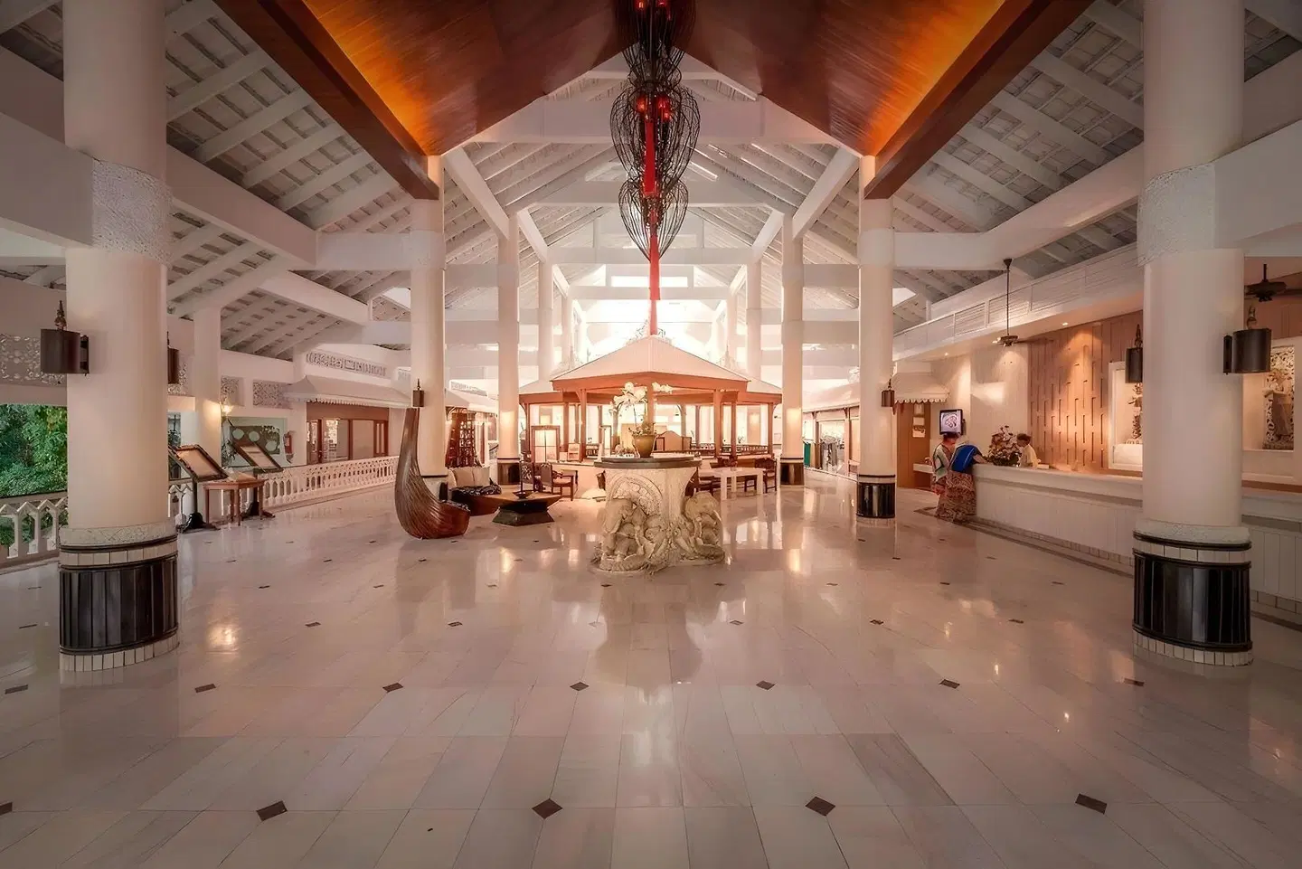 Thavorn Palm Beach LOUNGE_LOBBY