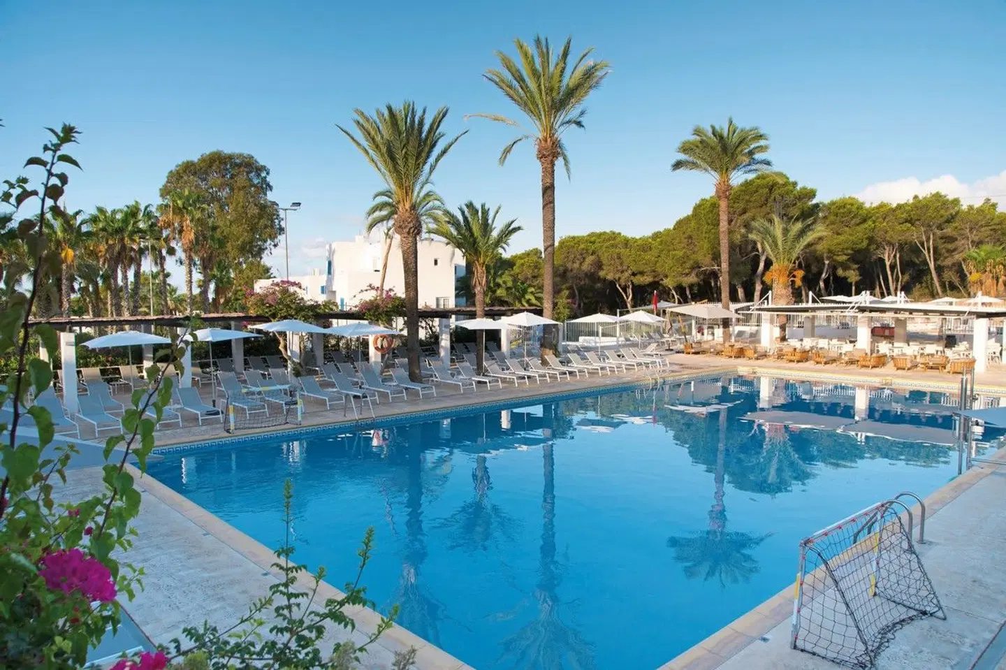 Cala Llenya Resort Ibiza OUTDOOR_POOL