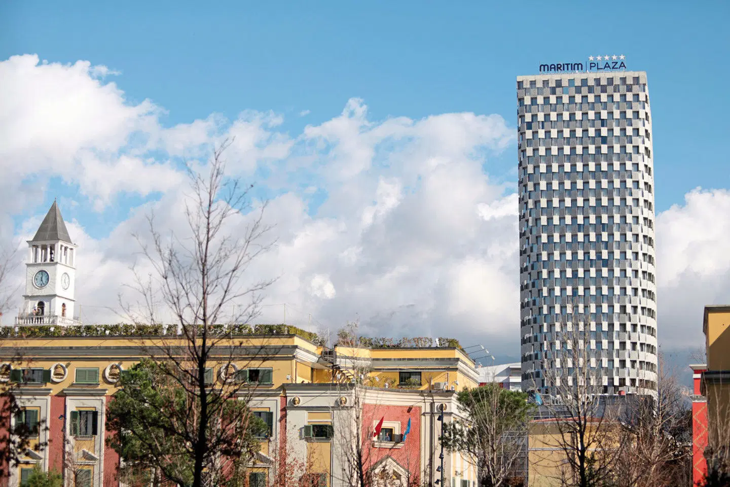 Maritim Hotel Plaza Tirana EXTERIOR