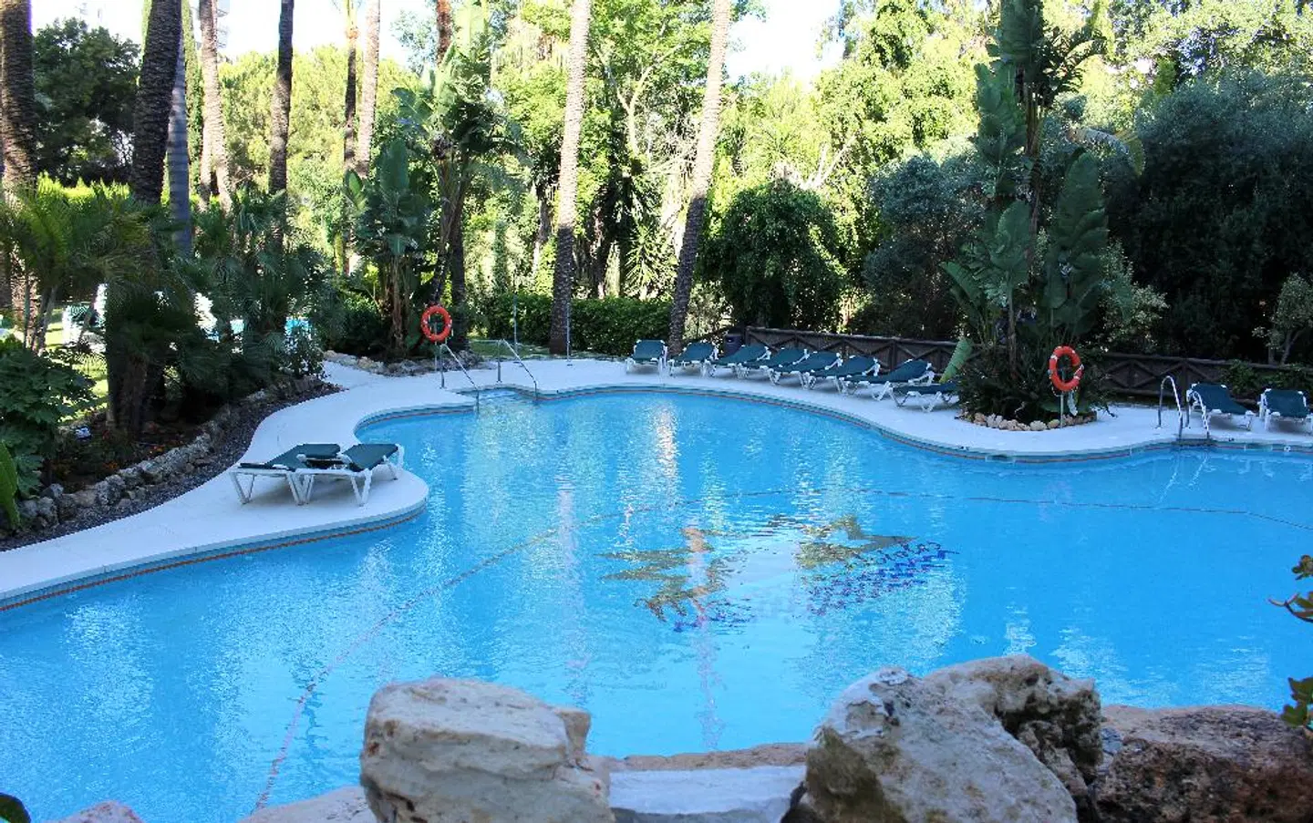 Aparthotel Monarque Sultán OUTDOOR_POOL