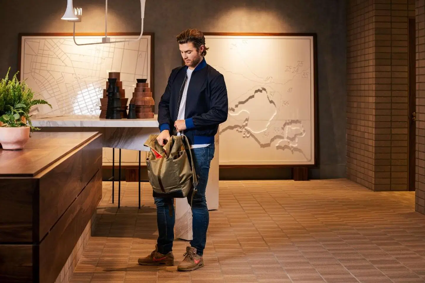 Hyatt Centric Melbourne PEOPLE