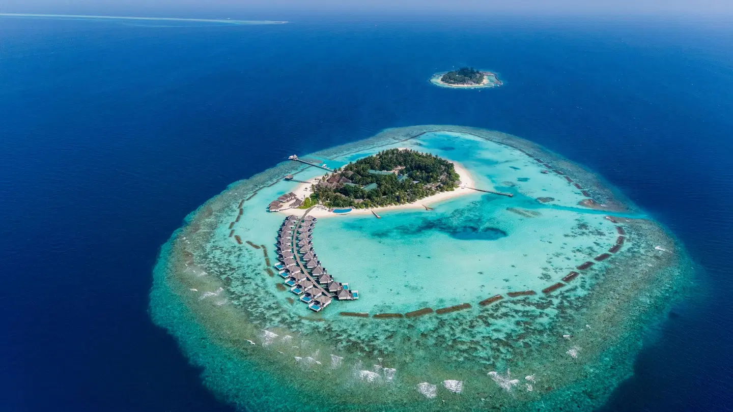 Nova Maldives EXTERIOR
