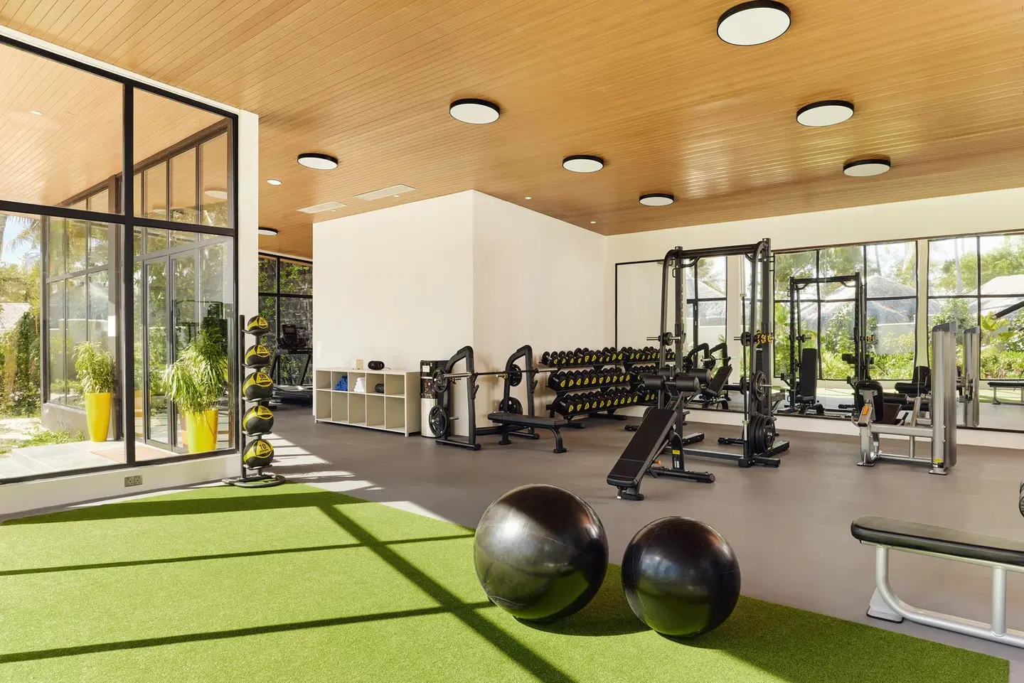 Nova Maldives SPORTS_AND_LEISURE