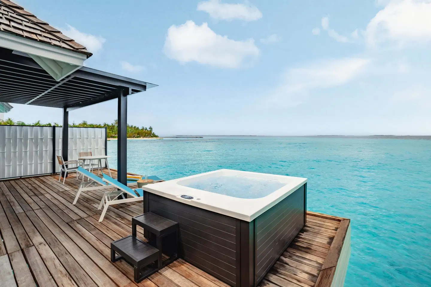 Nova Maldives OUTDOOR_POOL