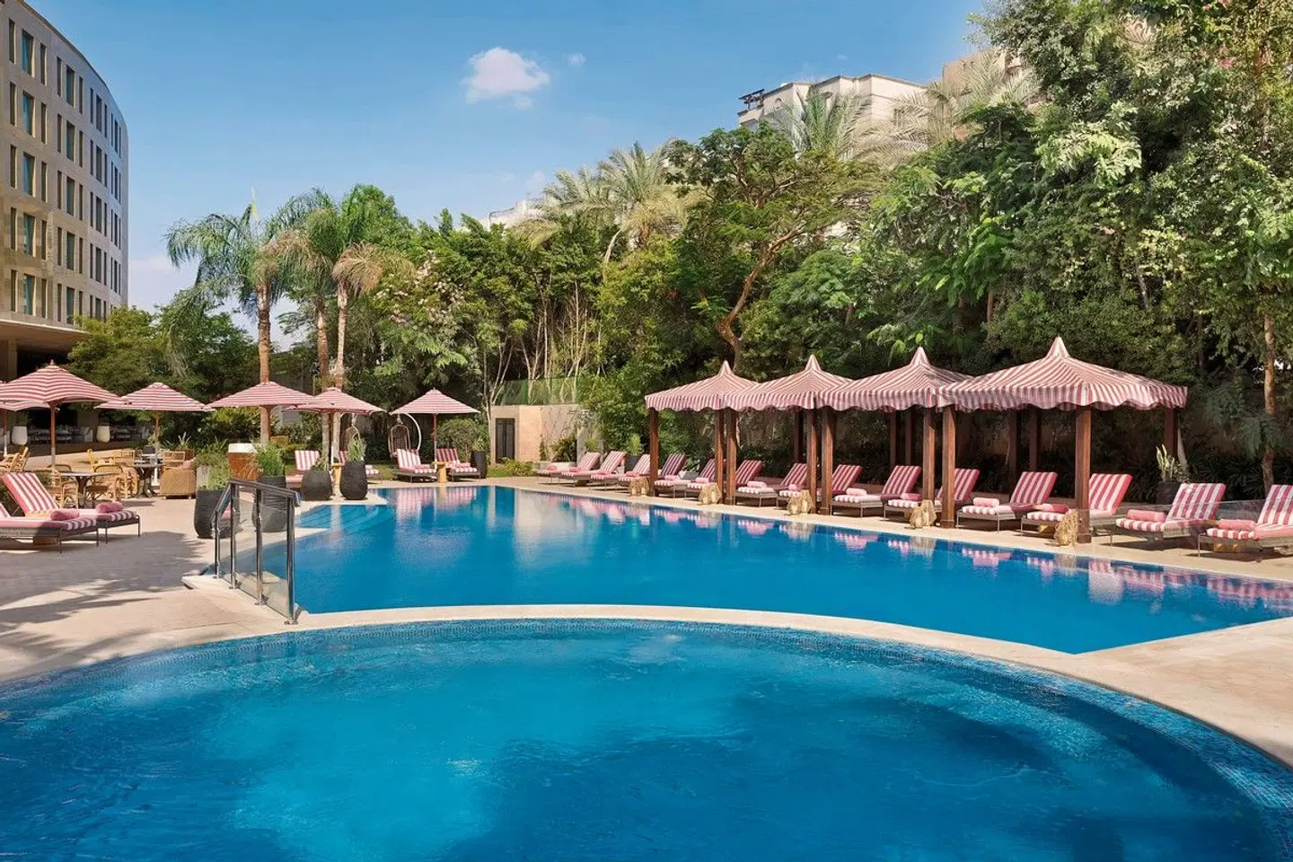 Waldorf Astoria Cairo Heliopolis OUTDOOR_POOL