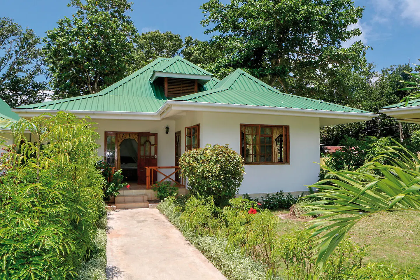 Le Surmer La Digue EXTERIOR