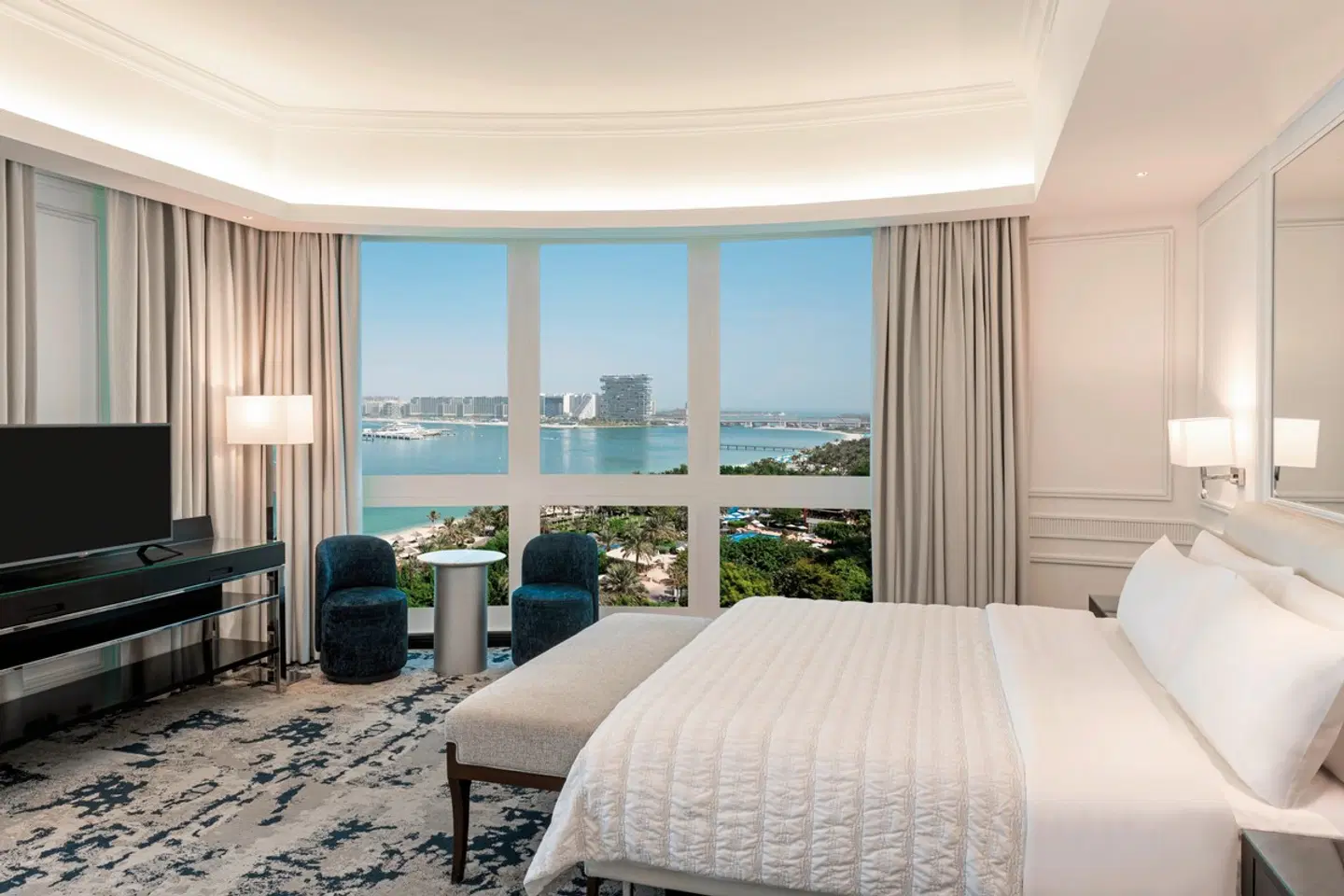 Le Meridien Mina Seyahi Beach Resort & Waterpark ROOM_EXAMPLE