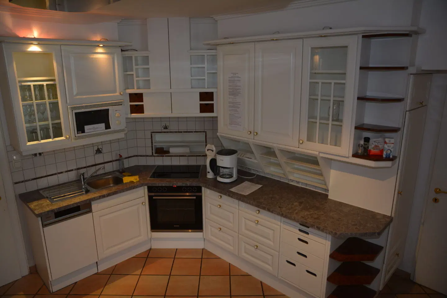 Apart Sonne HEALTH_BEAUTY