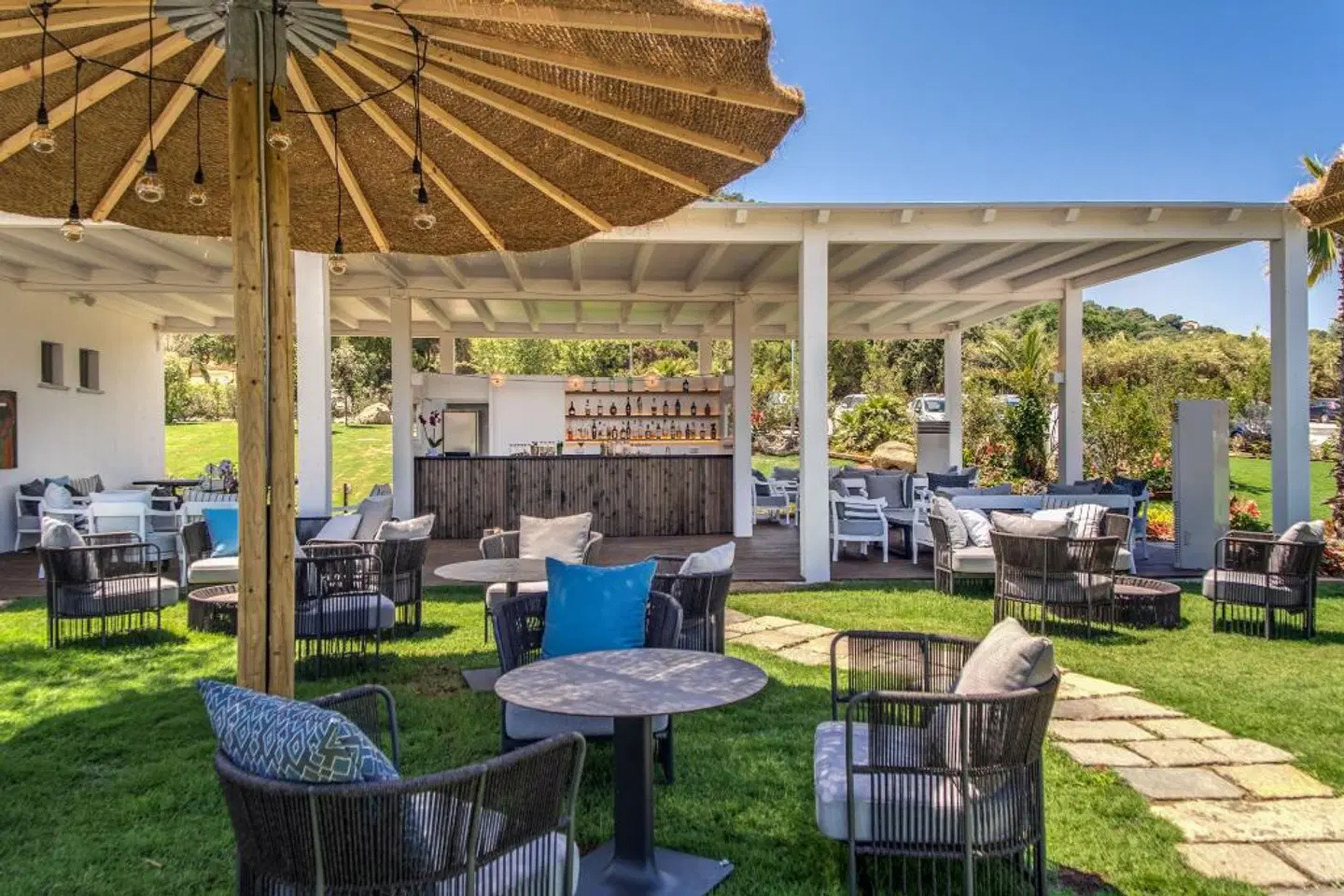 Cala Sinzias Resort Terrasse