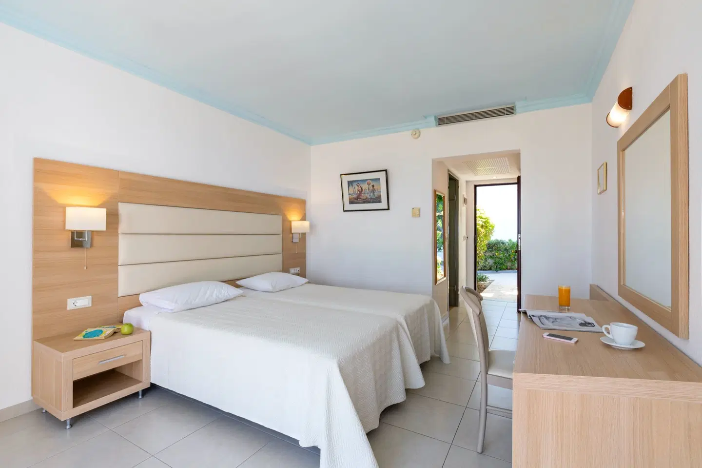 Blue Horizon Palm Beach & Bungalows Hotel ROOM_EXAMPLE