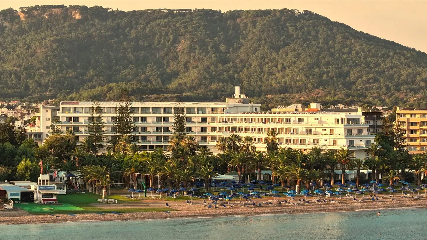 Blue Horizon Palm Beach & Bungalows Hotel EXTERIOR