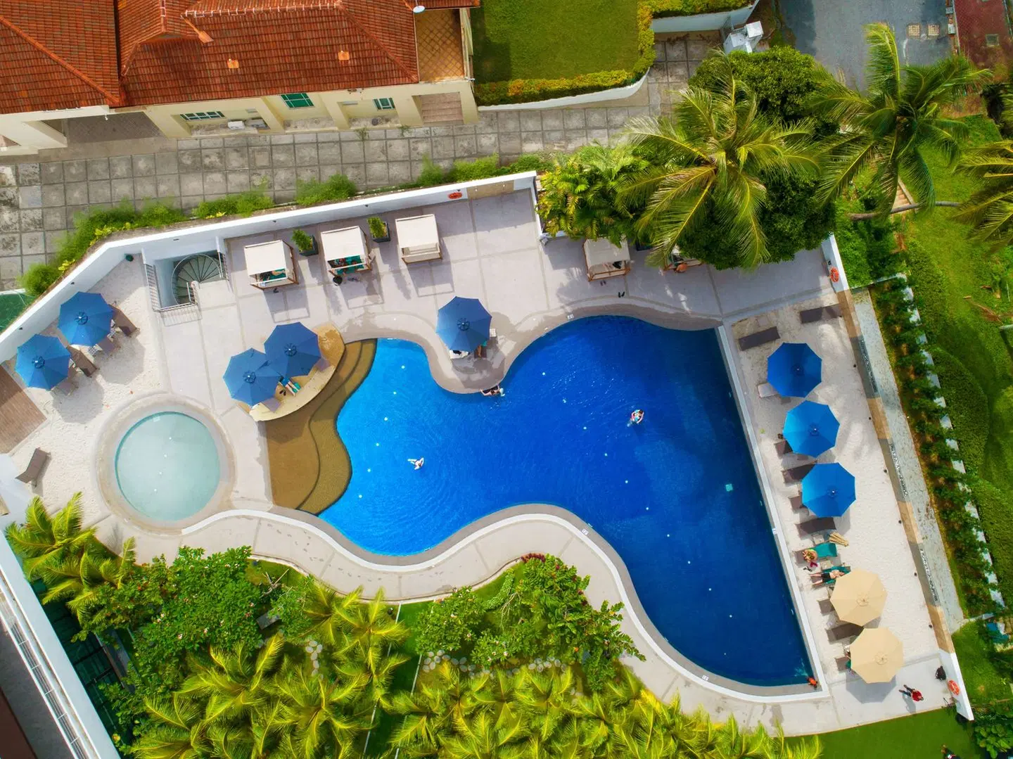 DoubleTree Resort by Hilton Penang OUTDOOR_POOL