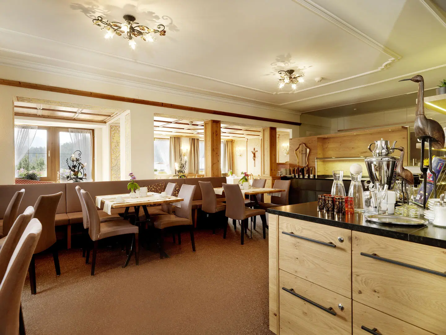 alpina&more Aparthotel Restaurant