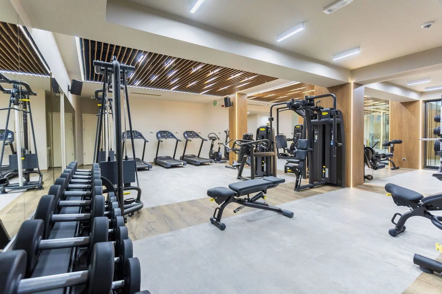 Bulgaria SPORTS_AND_LEISURE