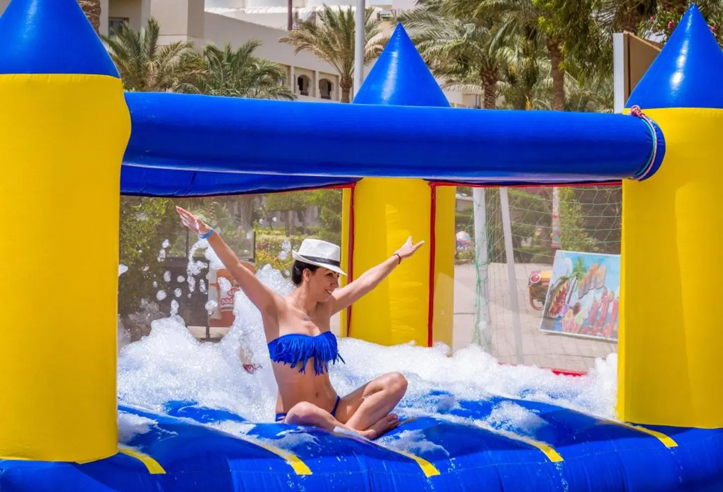 Seagull Beach Resort PEOPLE