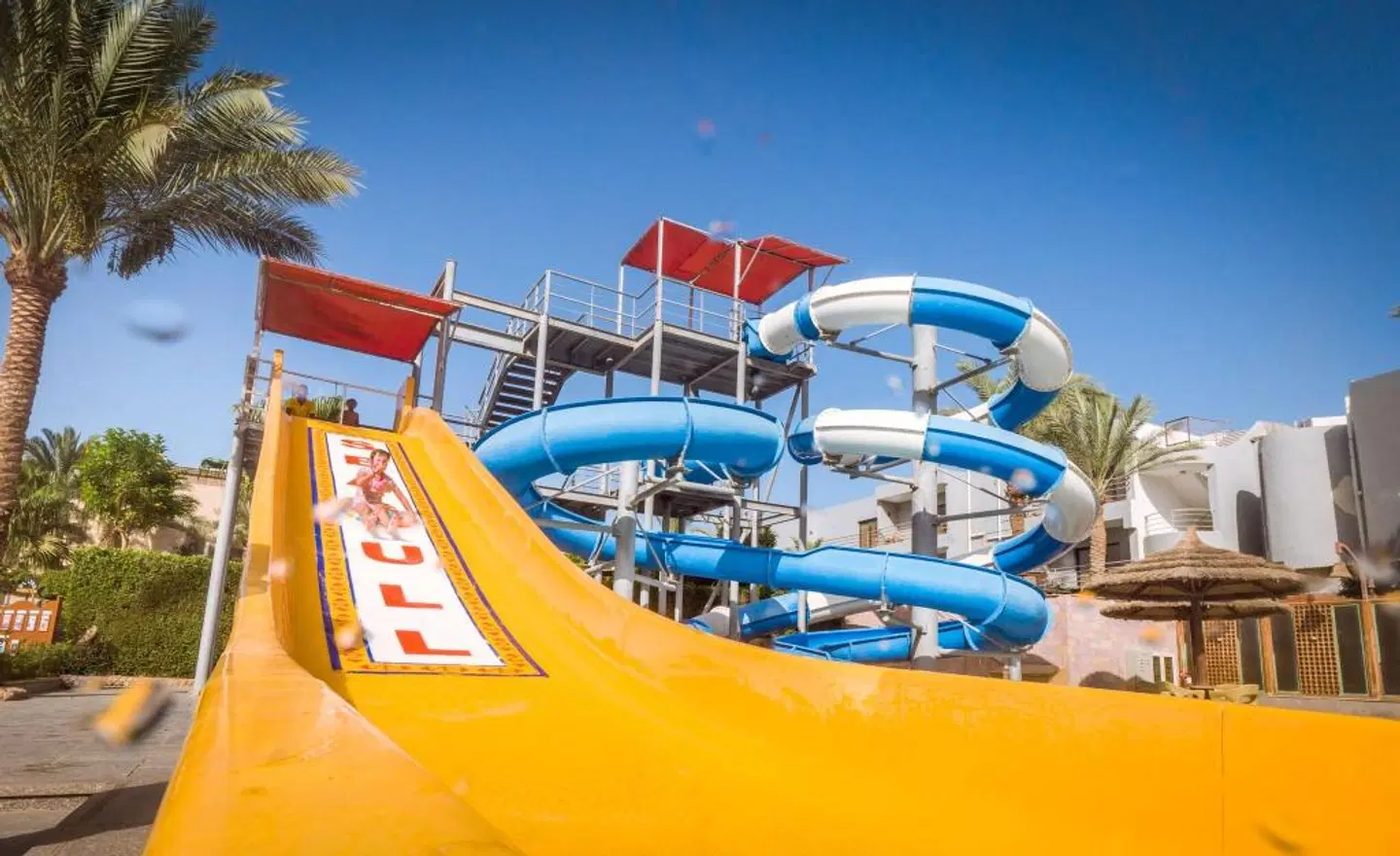 Seagull Beach Resort OUTDOOR_POOL