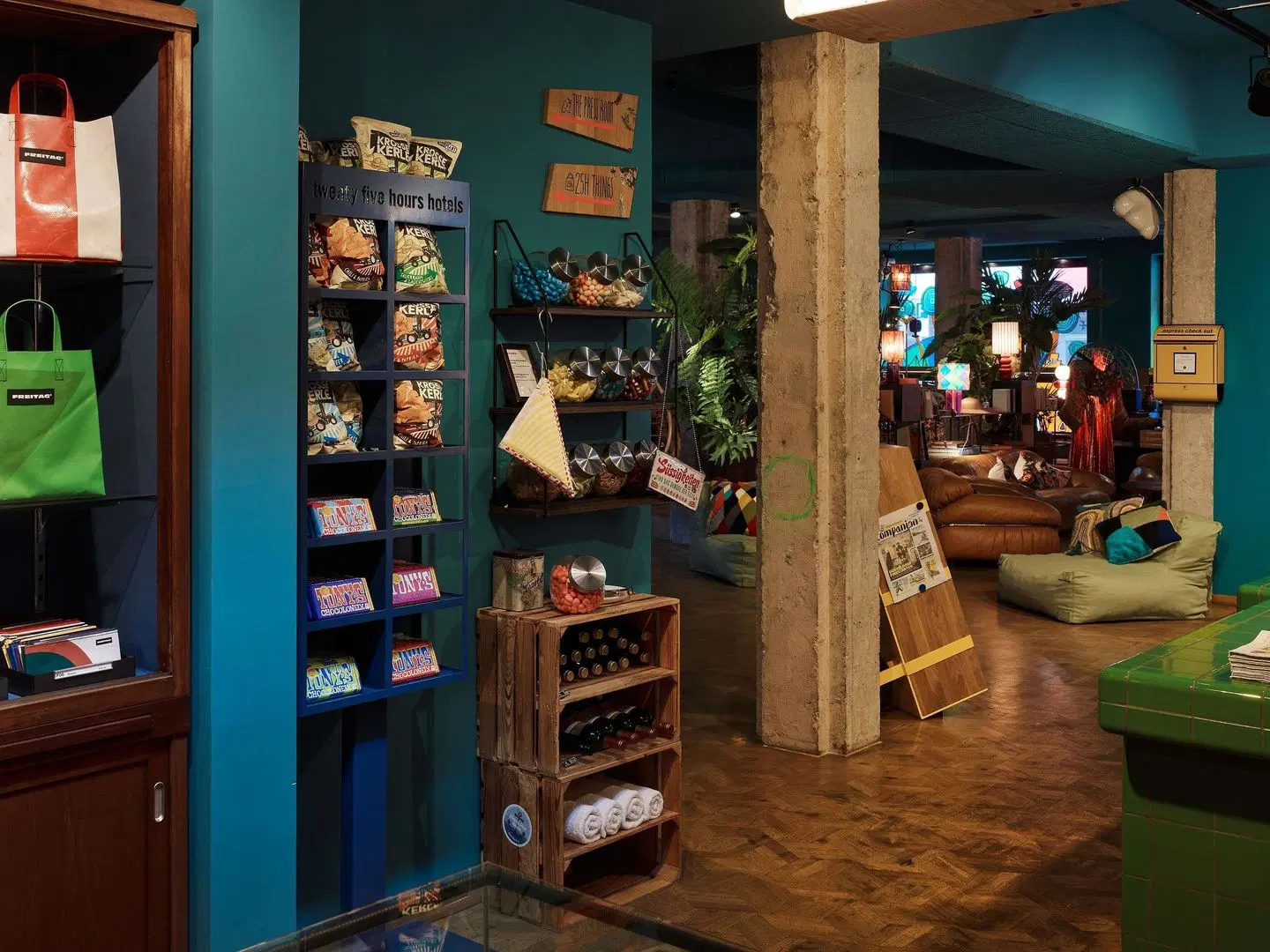 25hours Hotel Frankfurt The Trip Bar