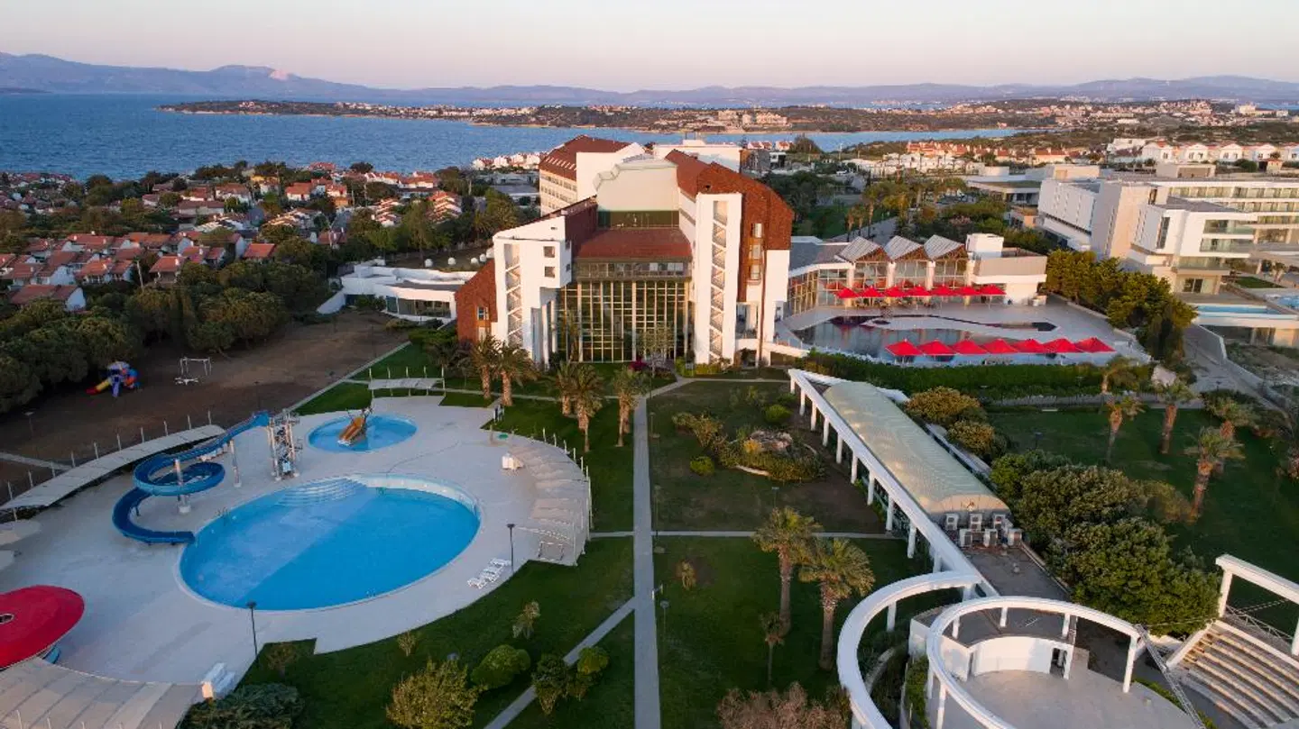 Grand Hotel Ontur Cesme EXTERIOR