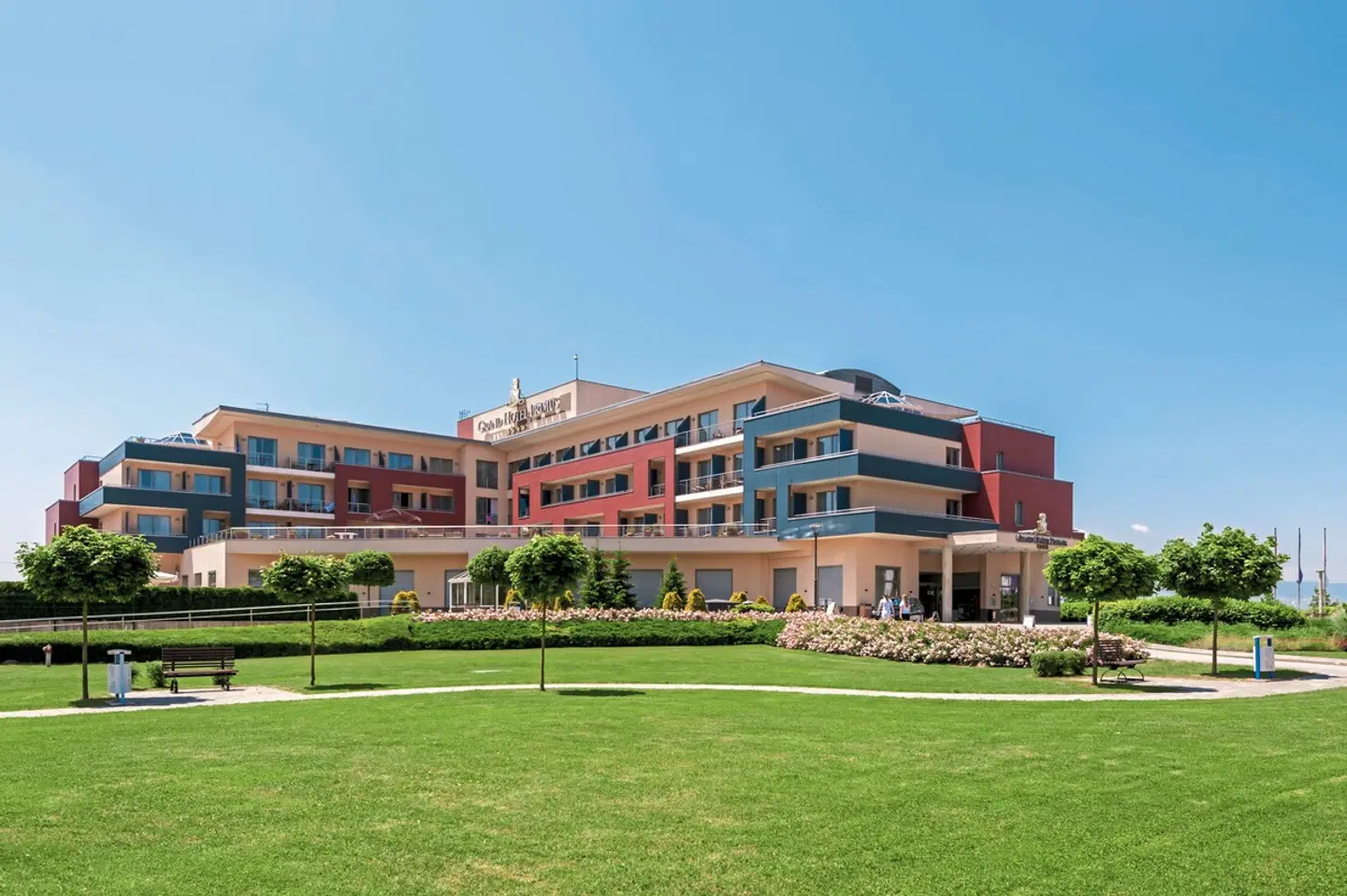 Grand Hotel Primus EXTERIOR