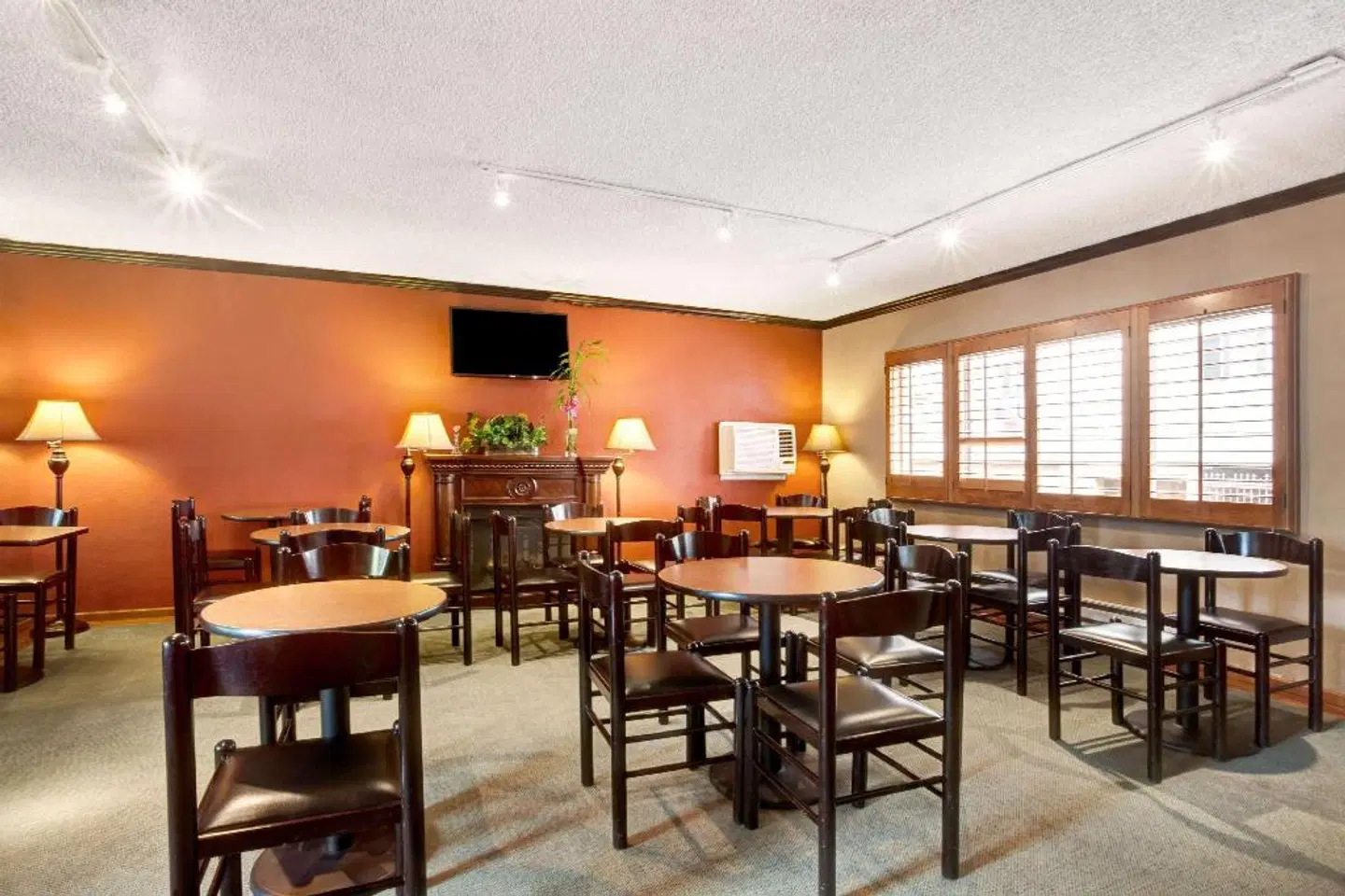 Travelodge Seattle by the Space Needle Restaurant