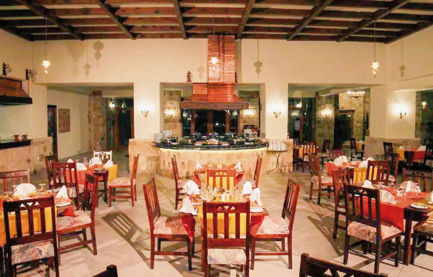 The Old Village Resort Petra Bar