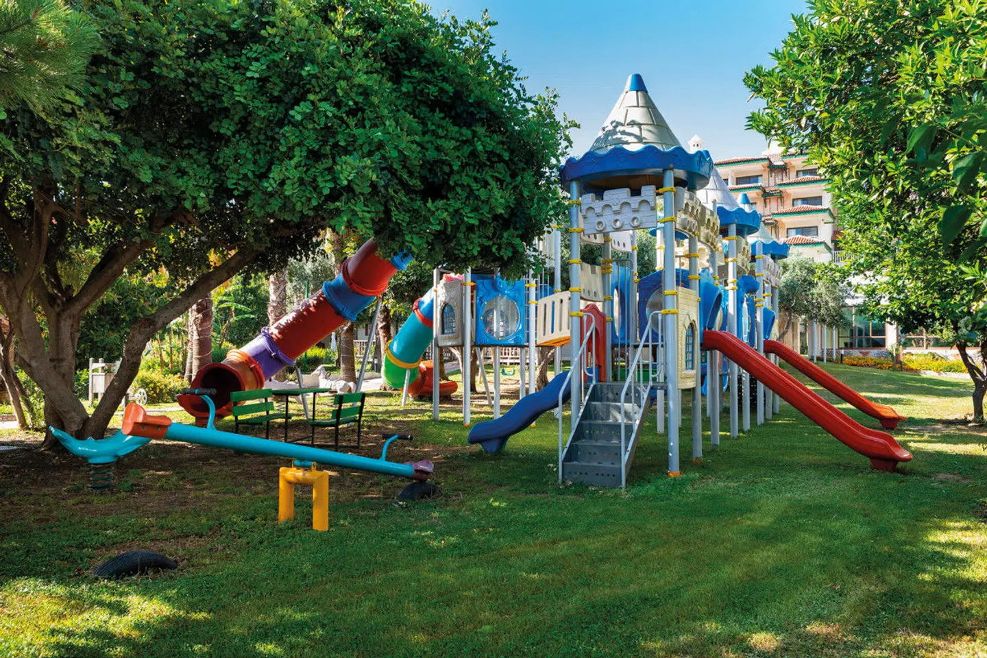 Defne Star SPORTS_AND_LEISURE