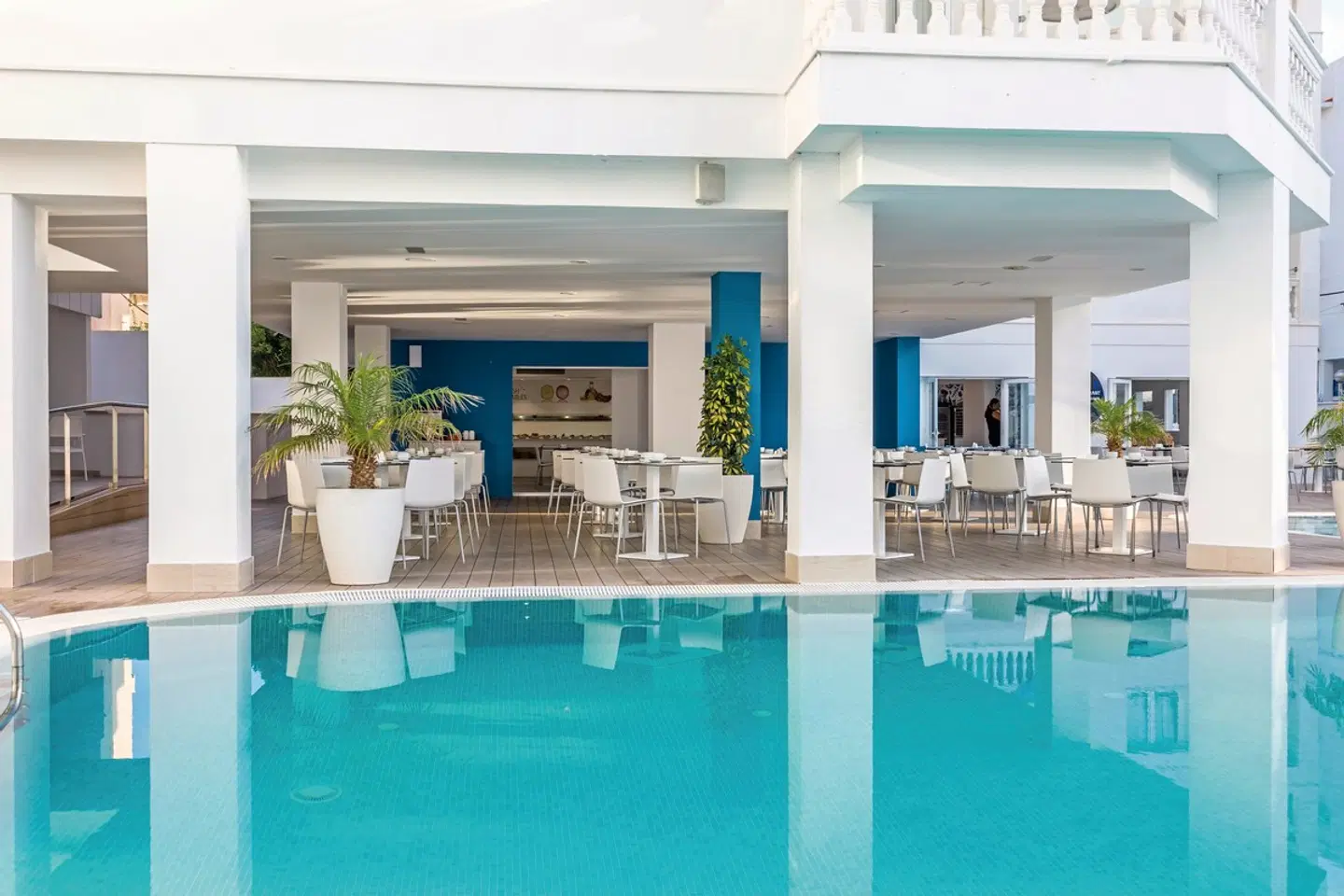 Welikehotel Triton Beach Hallenbad