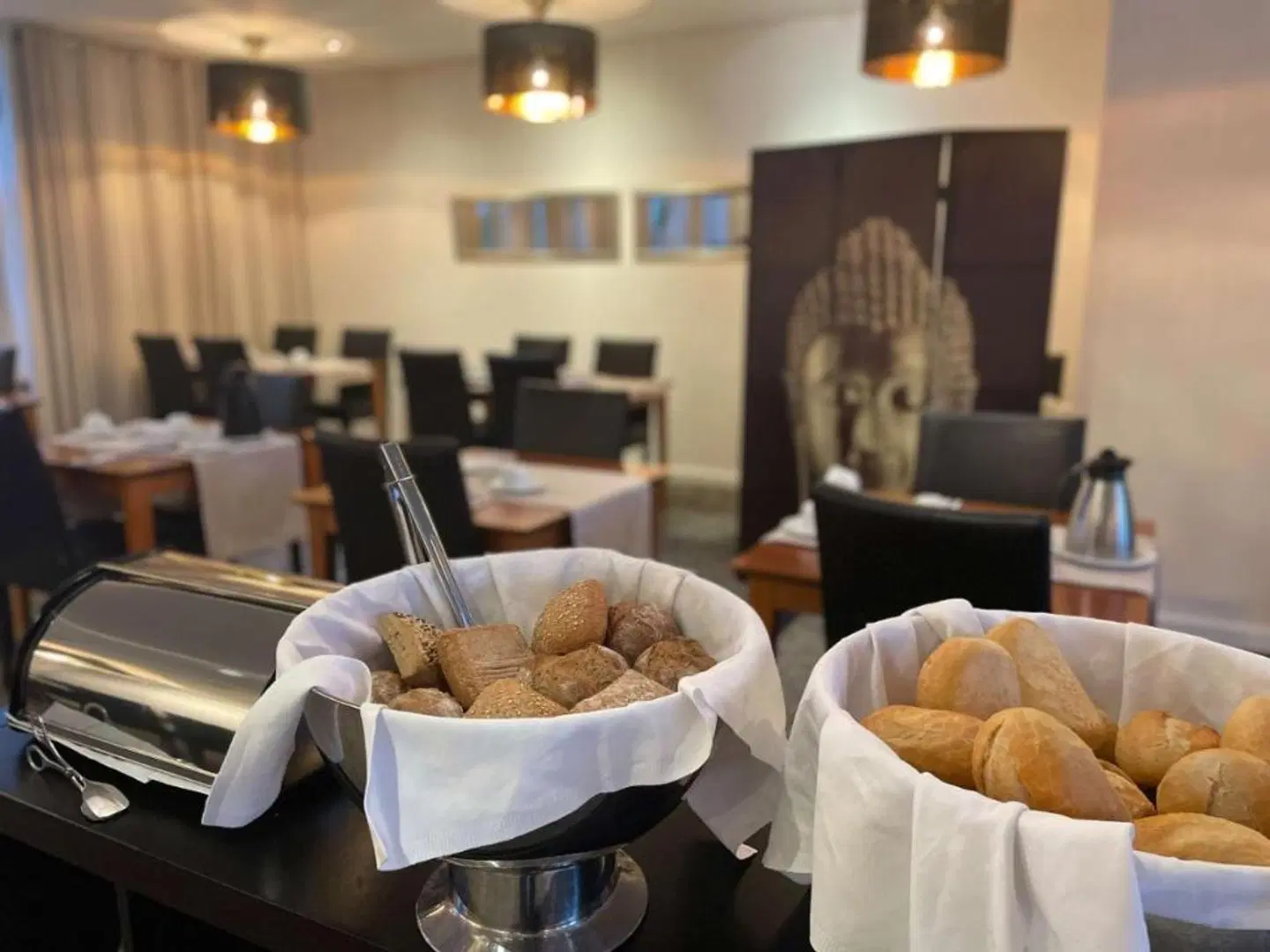 Best Western Hotel de Ville Bar