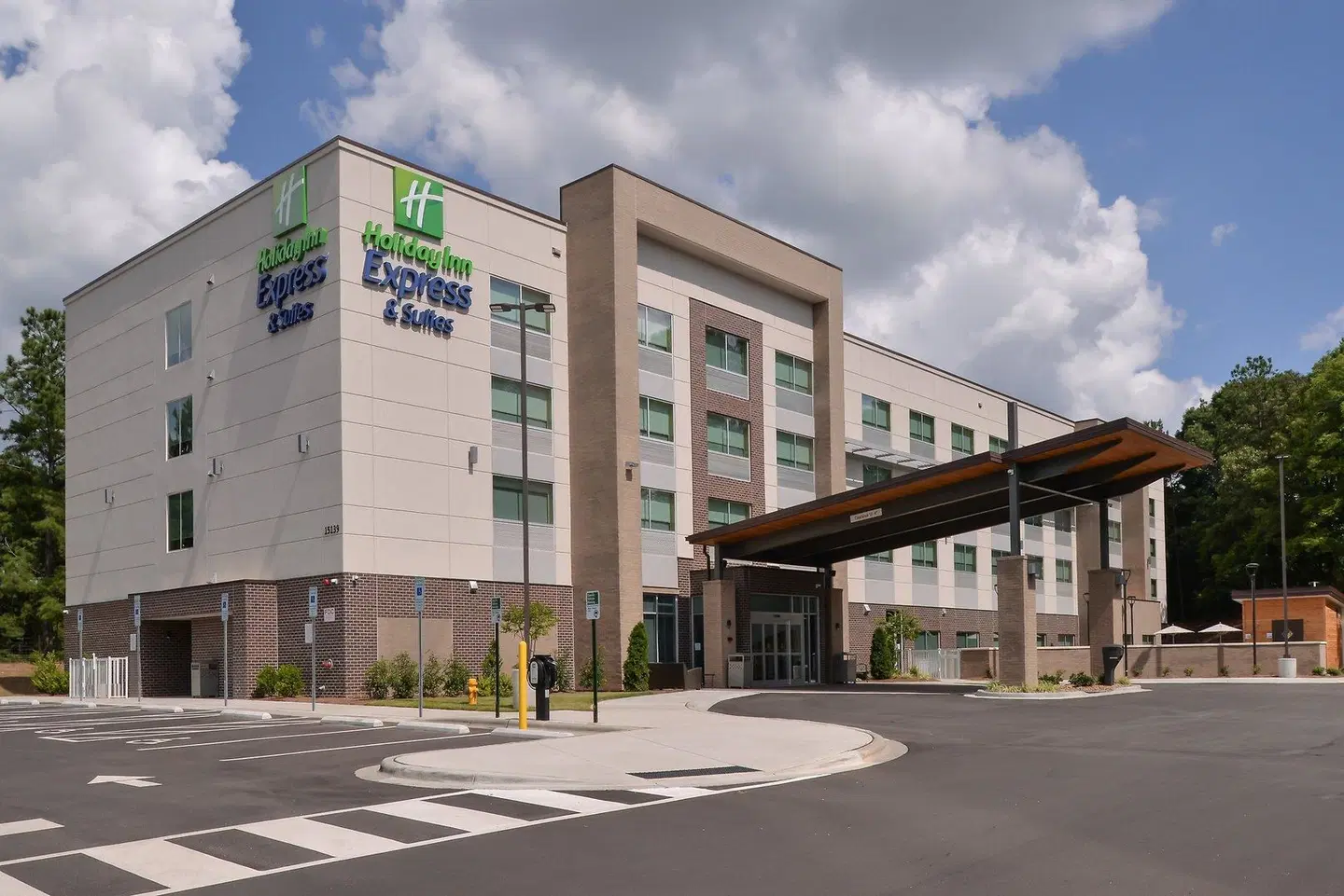 Holiday Inn Express & Suites Charlotte - Ballantyne by IHG EXTERIOR