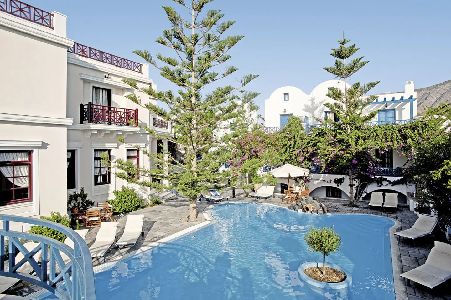 Veggera Hotel OUTDOOR_POOL