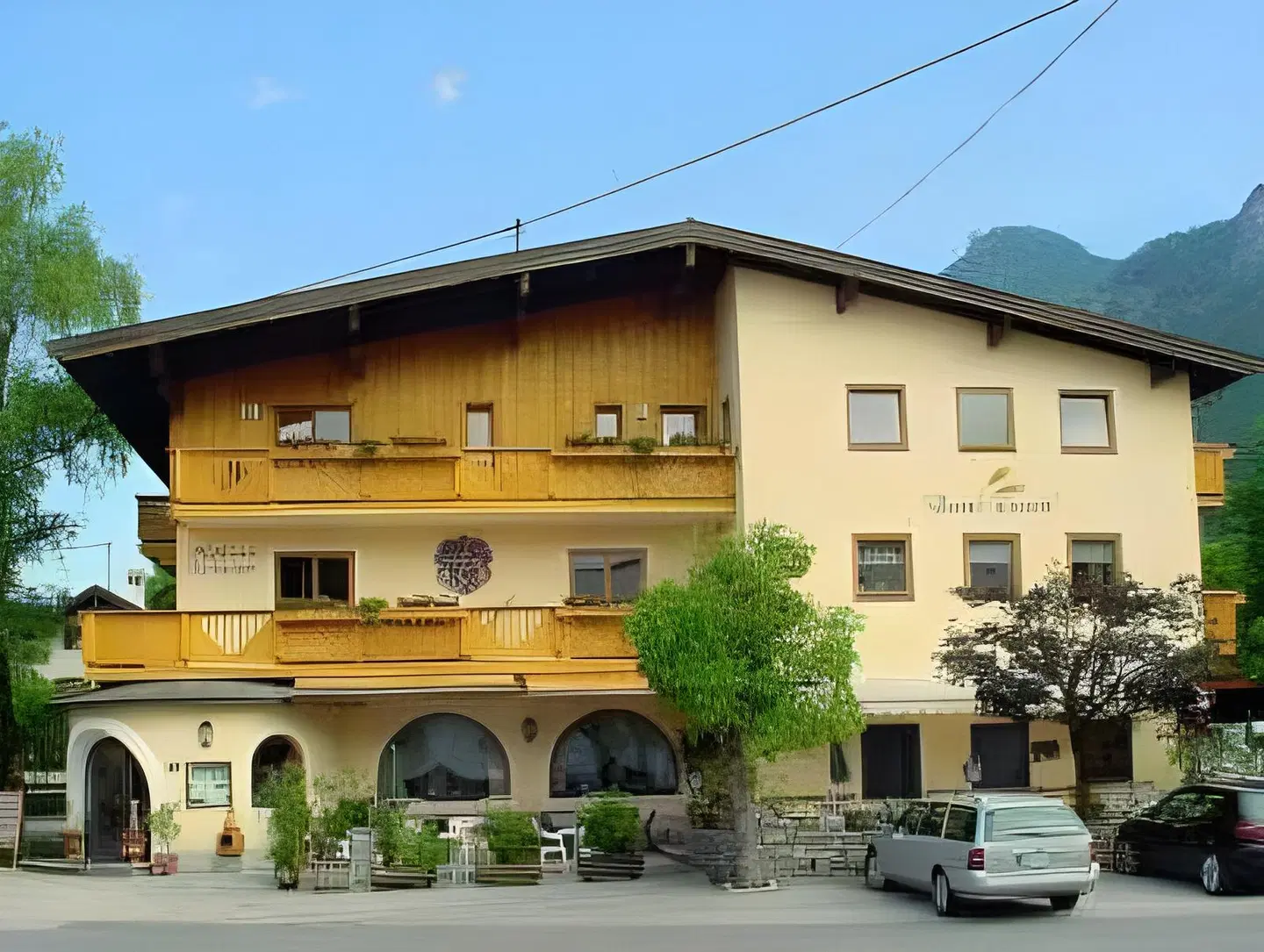 Beim Dresch EXTERIOR