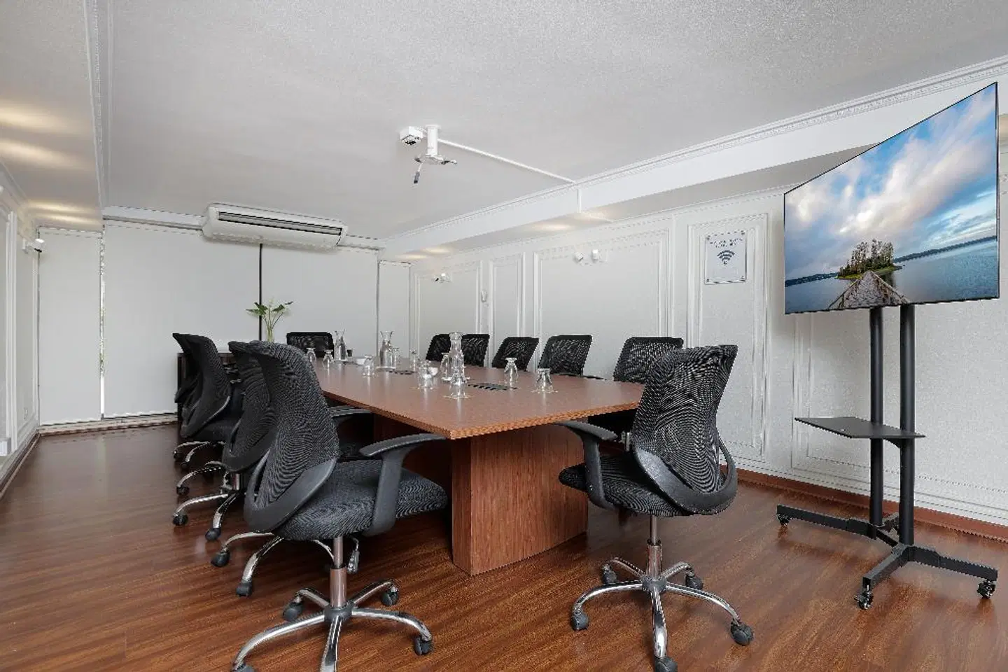 MR. Express Konferenz