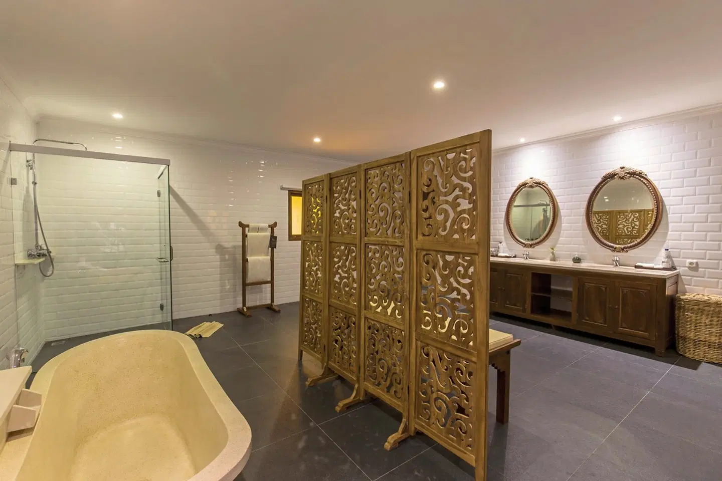 Plataran Komodo Resort & Spa ROOM_EXAMPLE