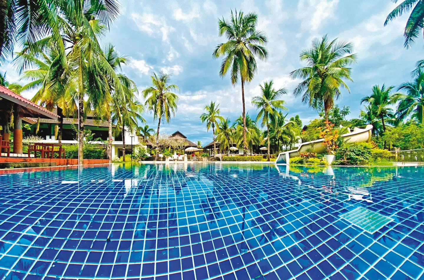 Palm Galleria Resort OUTDOOR_POOL