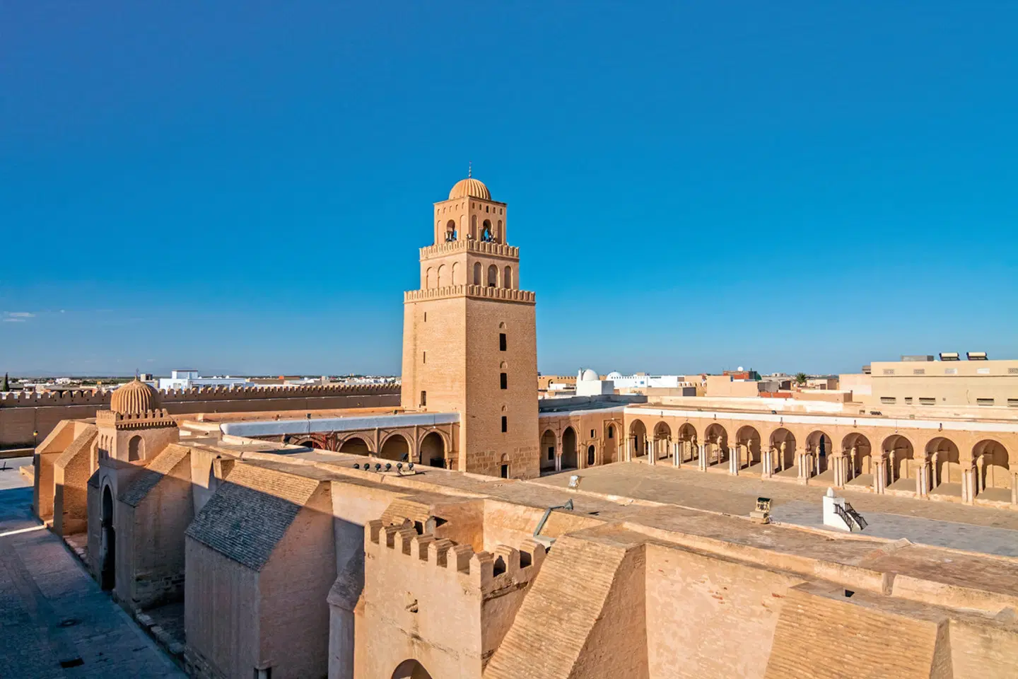 Kulturschätze und Wüstensonne - Tunesiens Paradies LANDSCAPE