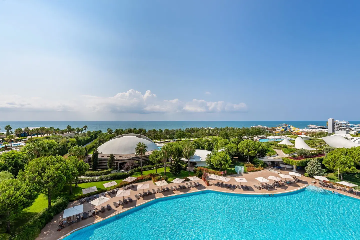 Cornelia Diamond Golf Resort & Spa OUTDOOR_POOL