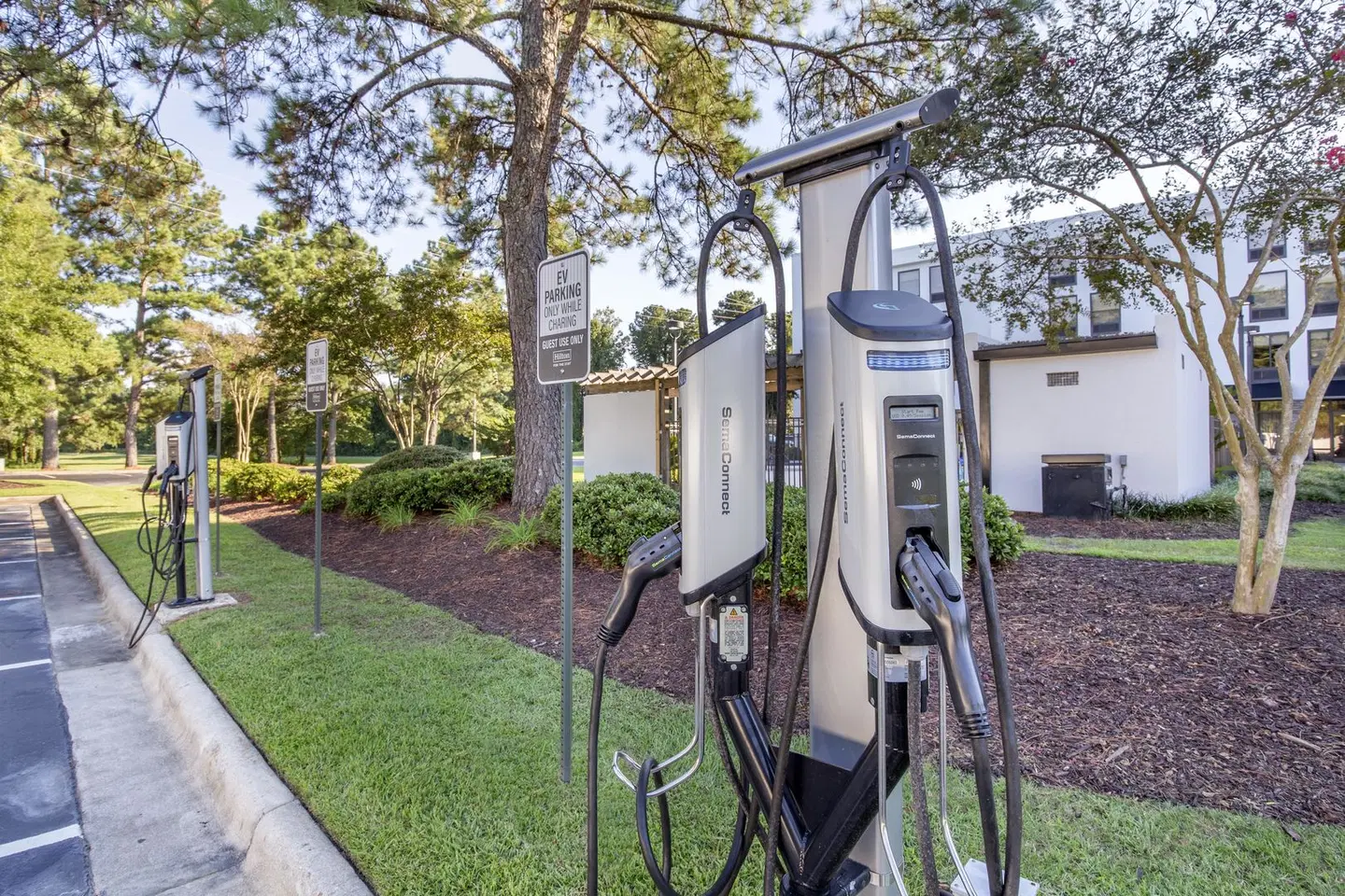 Hampton Inn New Bern EXTERIOR