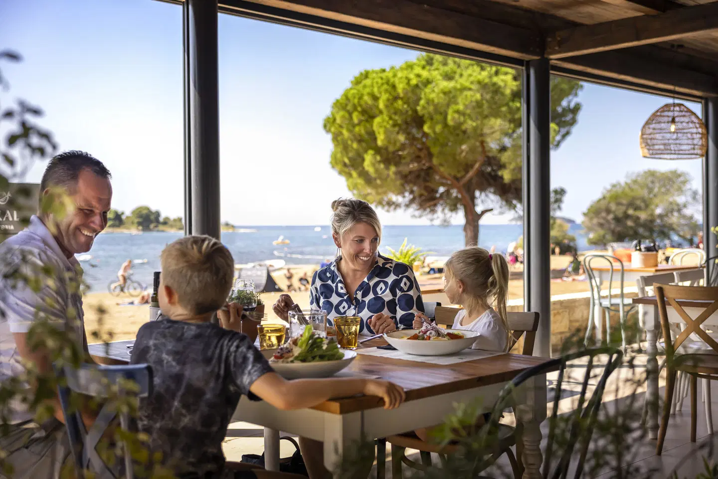 Maistra Polari Campsite Mobile Homes Terrasse