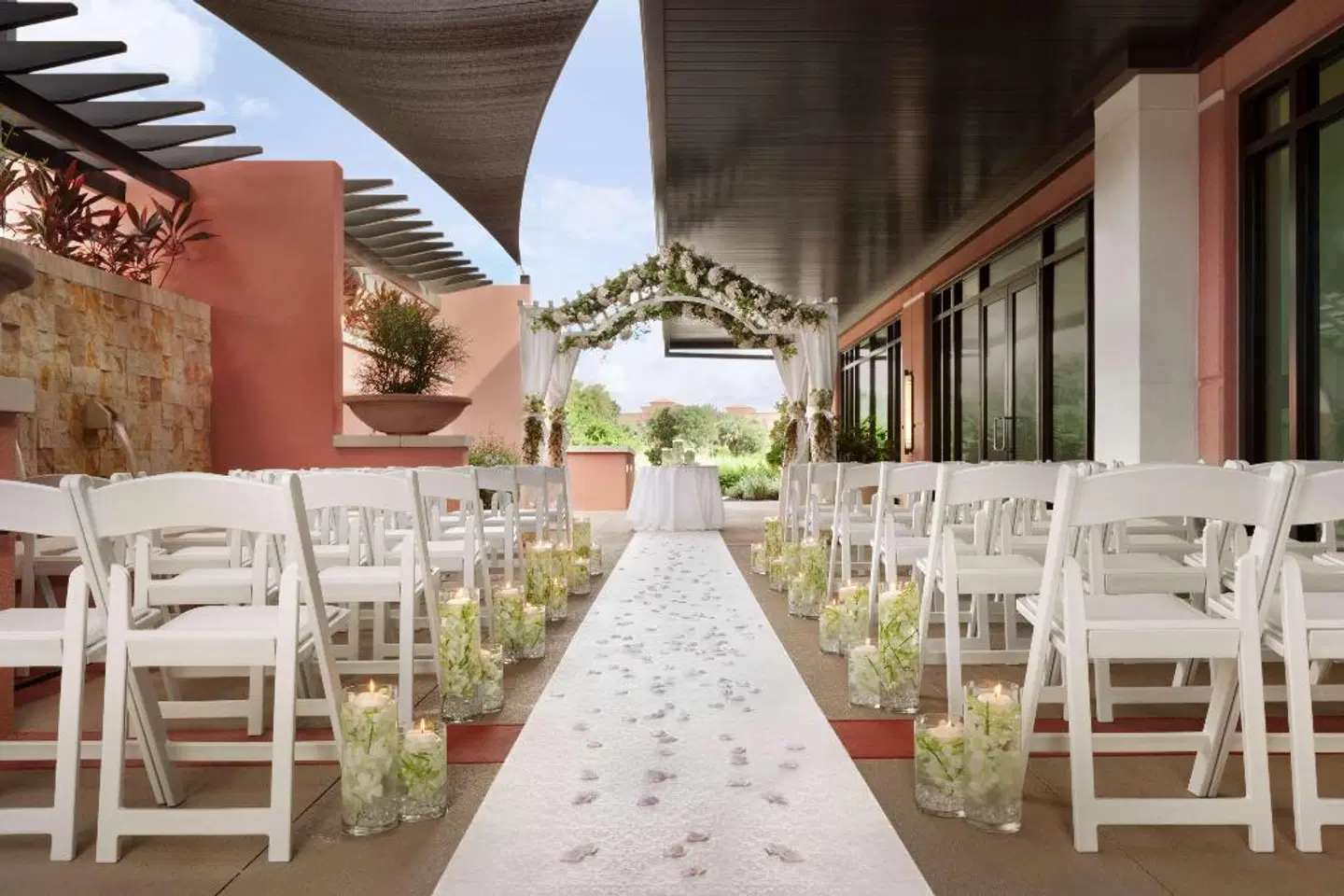 Embassy Suites by Hilton Orlando Lake Buena Vista South Terrasse