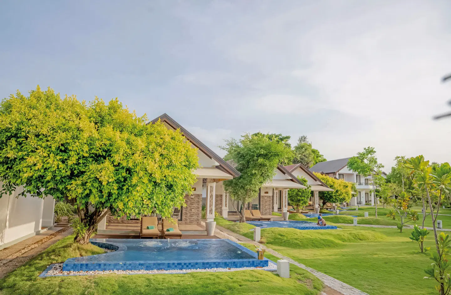 Uppuveli Beach by DSK Garten