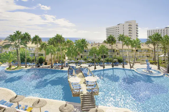 Royal Son Bou Family Club OUTDOOR_POOL