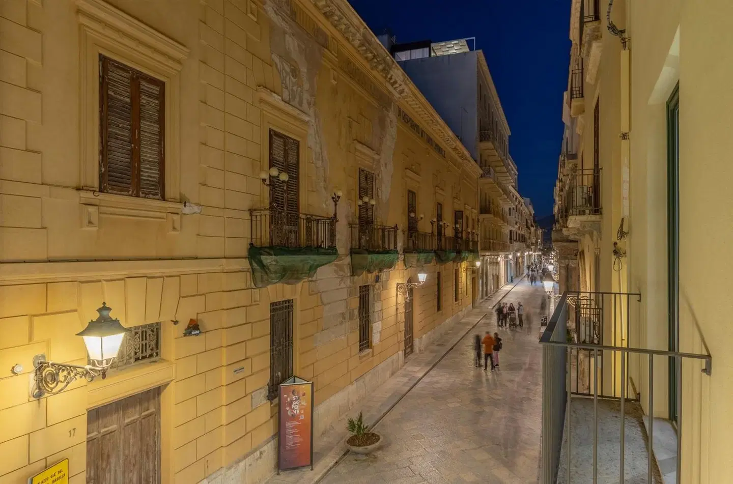 Five Place Design Suite & Apartments SPORTS_AND_LEISURE