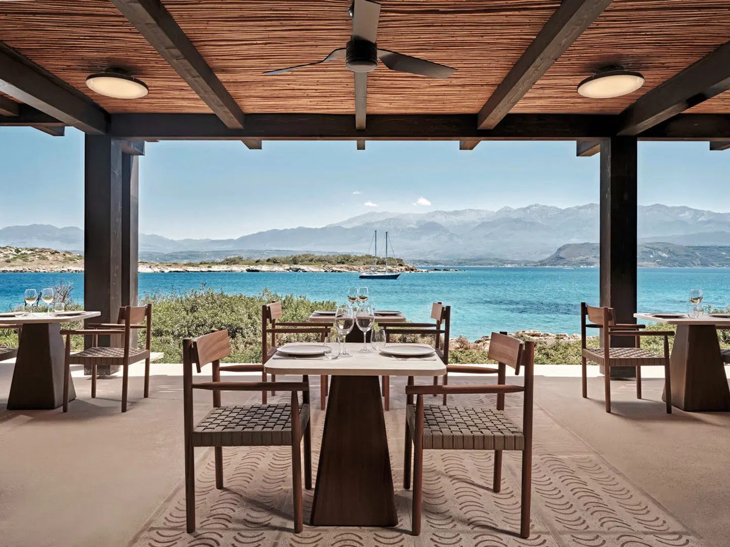 JW Marriott Crete Resort & Spa Terrasse