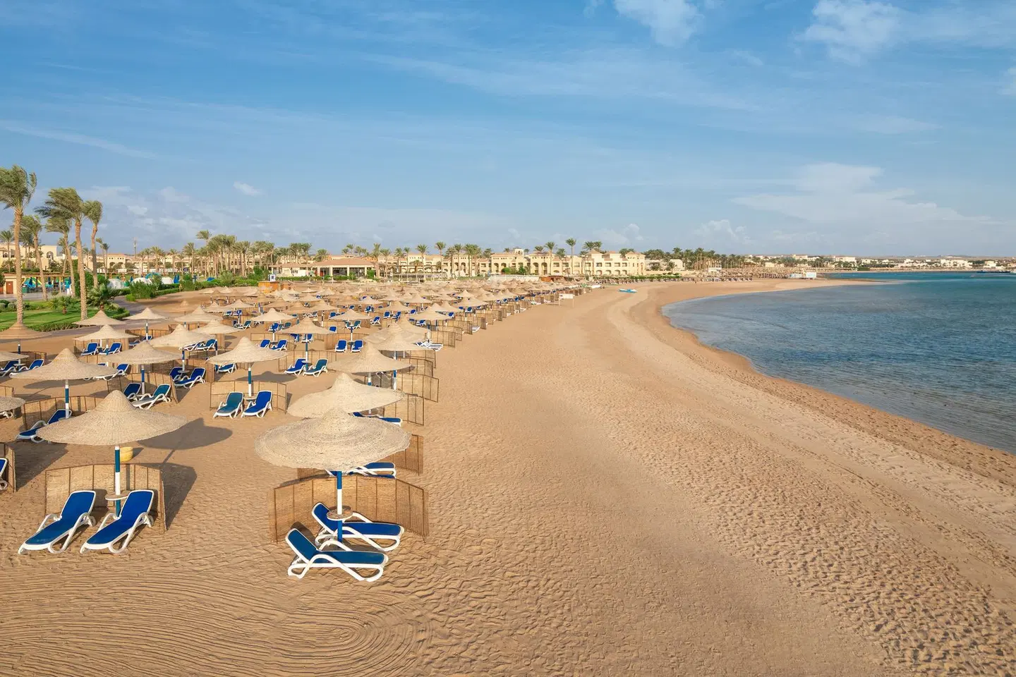 Cleopatra Luxury Resort Makadi Bay BEACH