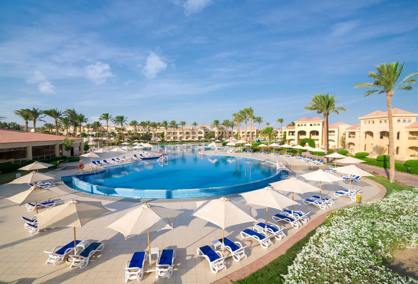Cleopatra Luxury Resort Makadi Bay OUTDOOR_POOL