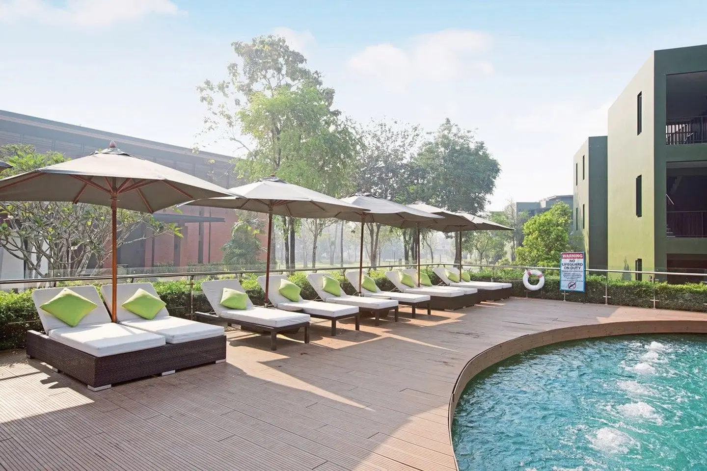 Mida Resort Kanchanaburi OUTDOOR_POOL