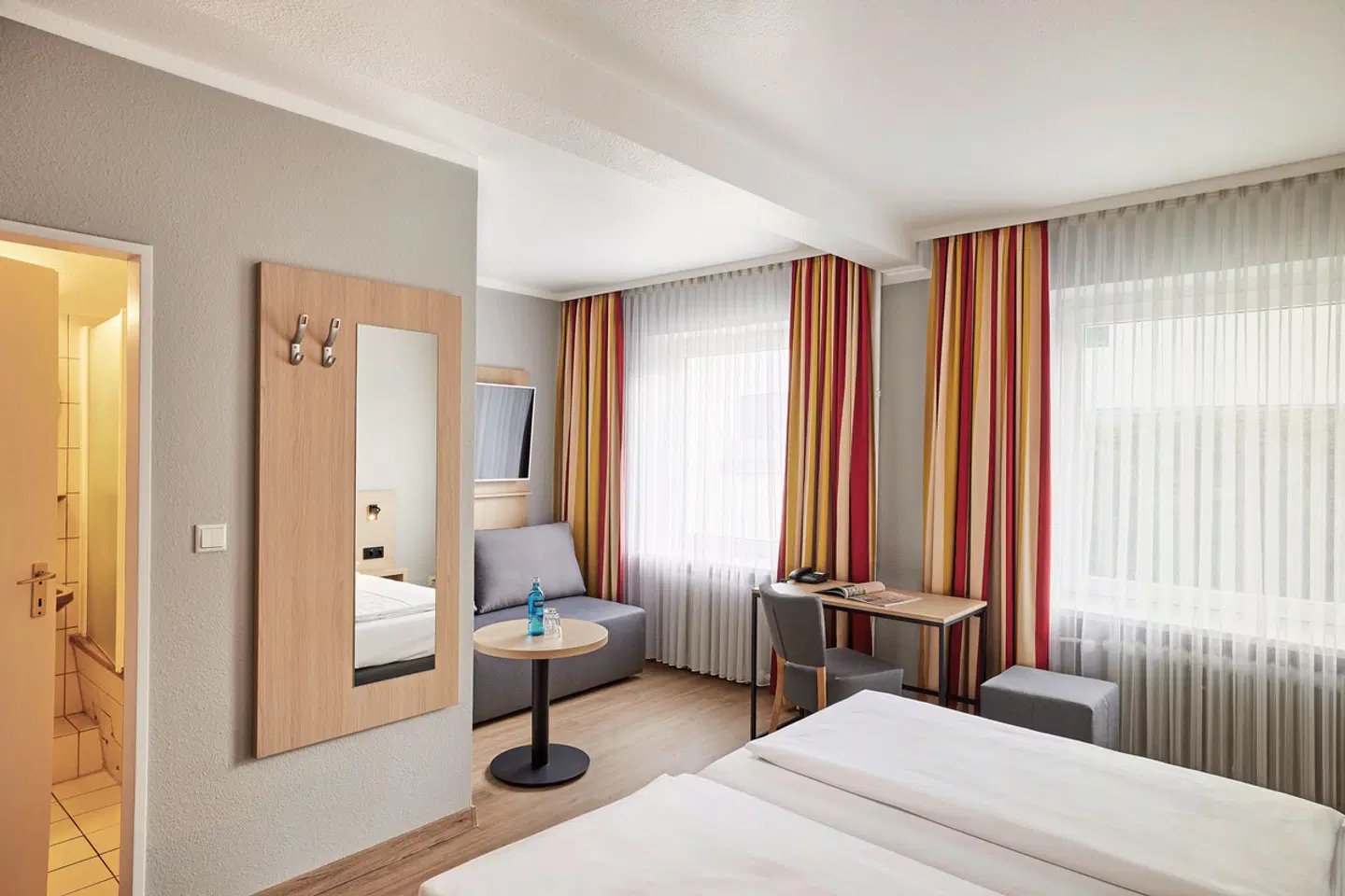 Hotel Central ROOM_EXAMPLE