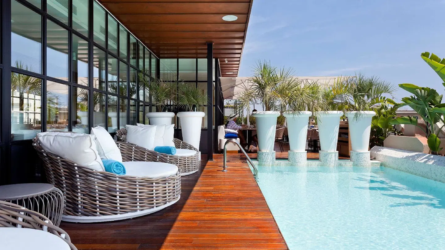 Monument Hotel Terrasse